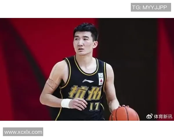 孙铭徽：从青涩少年到篮球场上的璀璨明星之路探索
